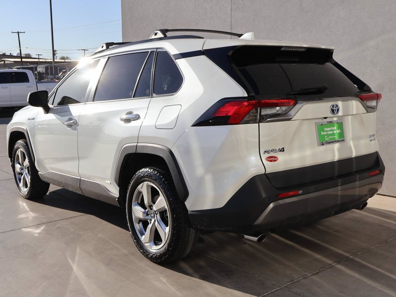 Used 2020 Toyota RAV4 Limited AWD/4WD image 3