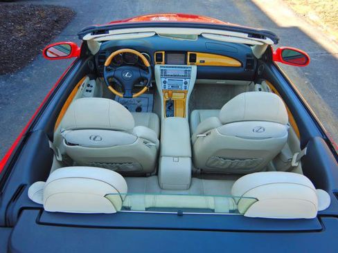 Used 2002 Lexus SC 430 Convertible image 5