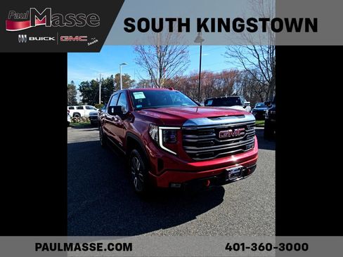 Used 2023 GMC Sierra 1500 AT4 w/ Technology Package AWD/4WD image 9