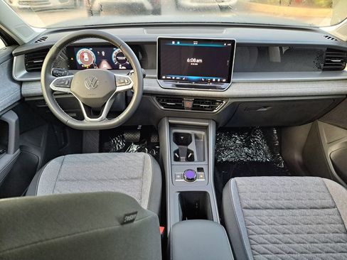 Certified 2026 Volkswagen Tiguan S FWD image 9