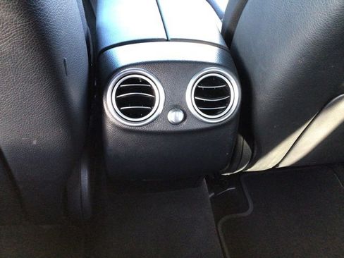 Used 2021 Mercedes-Benz GLC 300 GLC 300 image 15