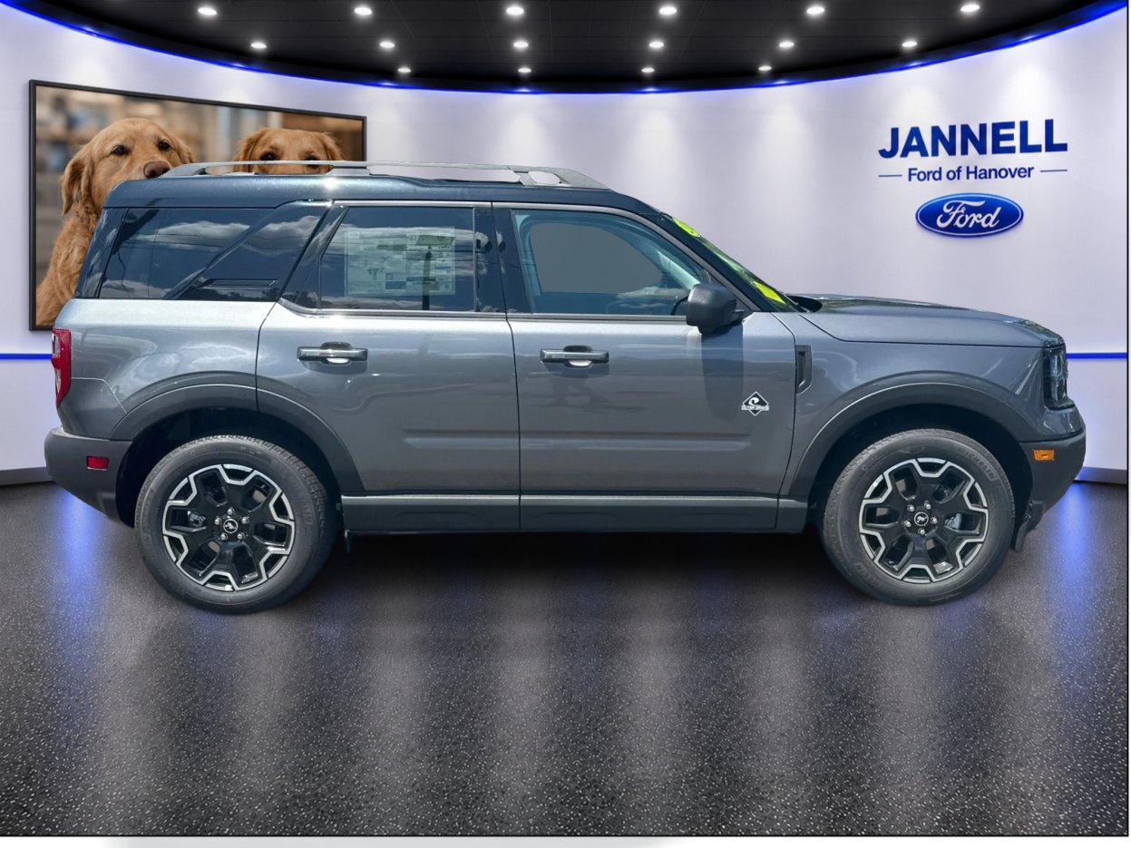 New 2026 Ford Bronco Sport Outer Banks w/ Outer Banks Tech Package+ AWD/4WD image 4