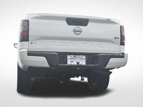 Used 2022 Nissan Frontier SV RWD image 36