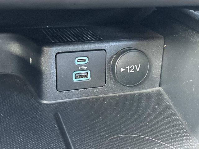Certified 2023 Ford Escape Active AWD/4WD image 37