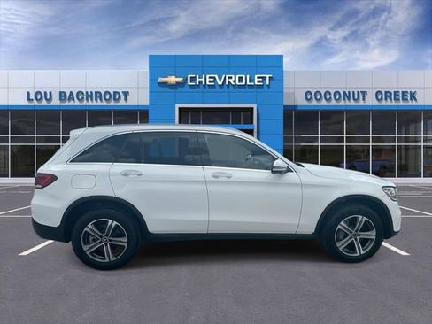 Used 2022 Mercedes-Benz GLC 300 4MATIC w/ Multimedia Package Lite image 9