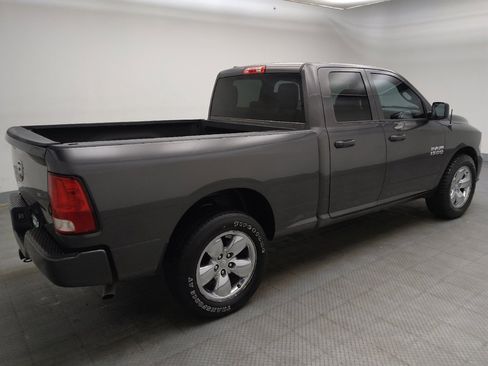 Used 2017 RAM 1500 Express RWD image 10