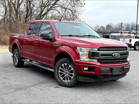 Used 2018 Ford F150 XLT w/ Equipment Group 302A Luxury image 2