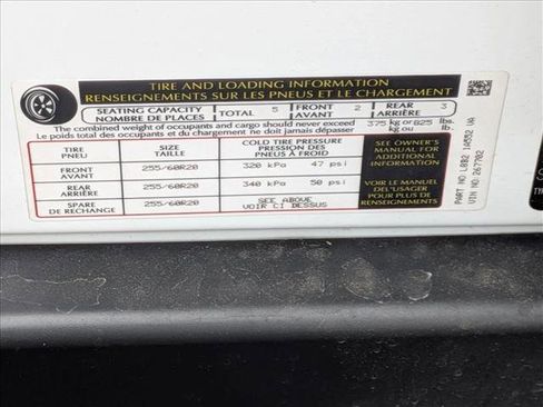 Used 2024 Land Rover Defender 110 X-Dynamic SE image 20