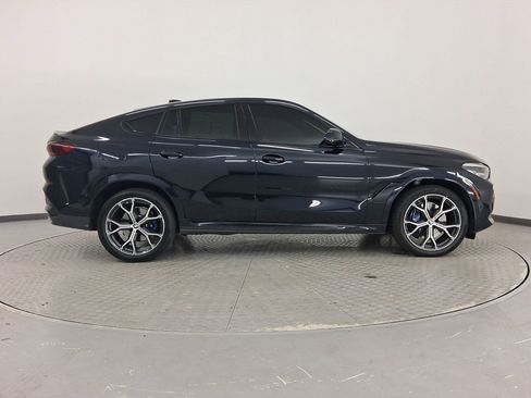 Used 2022 BMW X6 xDrive40i w/ M Sport Package image 8