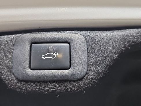 Certified 2024 Lexus ES 350 w/ Premium Package FWD image 13