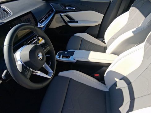 Used 2026 BMW X1 xDrive28i w/ Technology Package image 20