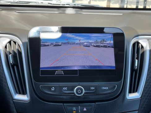 Used 2024 Chevrolet Malibu LT image 18