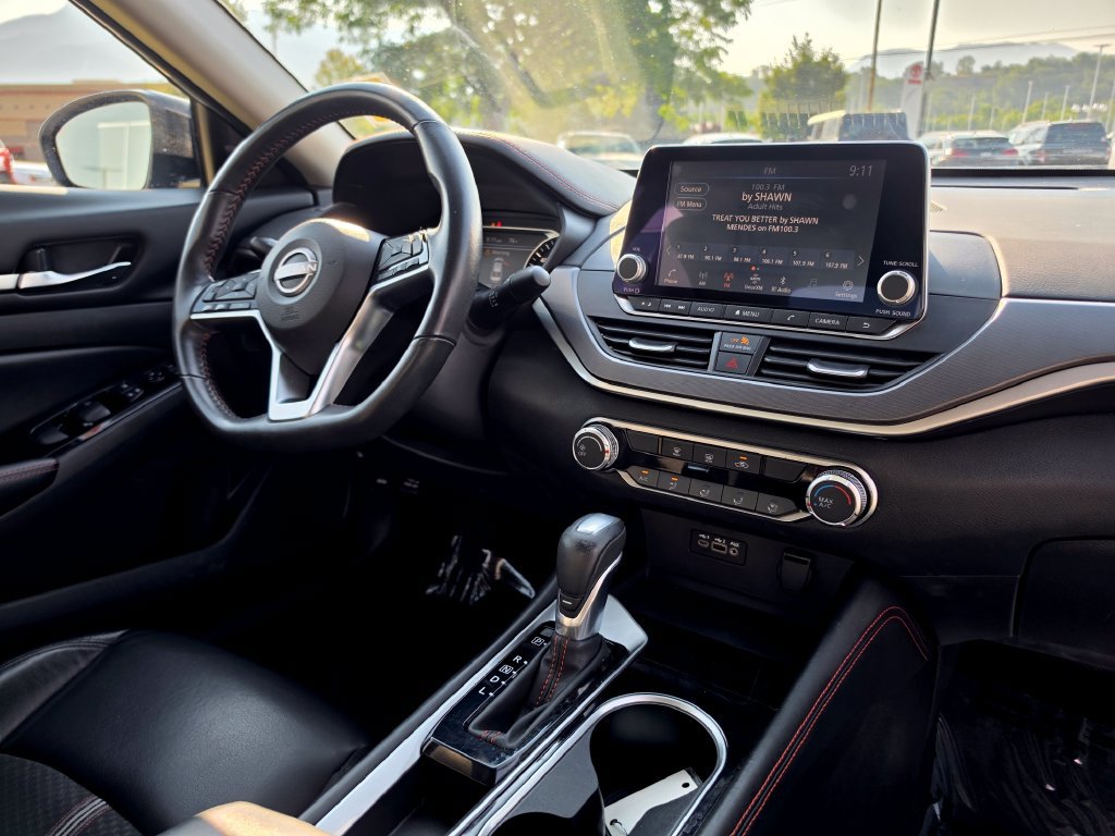 Used 2024 Nissan Altima 2.5 SR FWD image 14