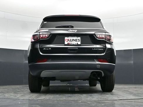 Certified 2022 Jeep Compass Limited image 59