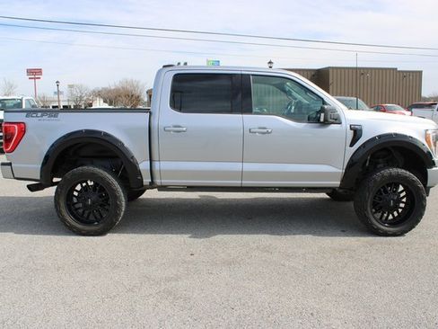 Used 2022 Ford F150 XLT w/ Equipment Group 302A High image 4