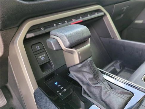 Used 2024 Toyota Tundra SR5 AWD/4WD image 12