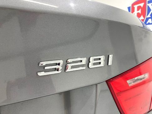 Used 2013 BMW 328i Coupe image 16