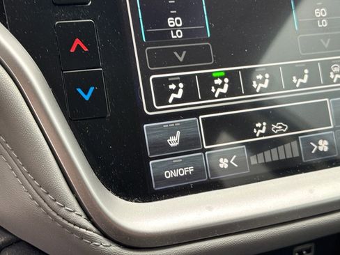 Used 2024 Subaru Outback Premium image 24