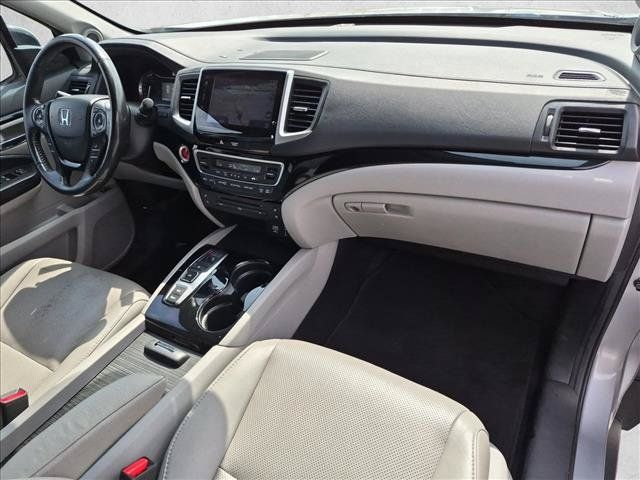 Used 2017 Honda Pilot Elite image 23