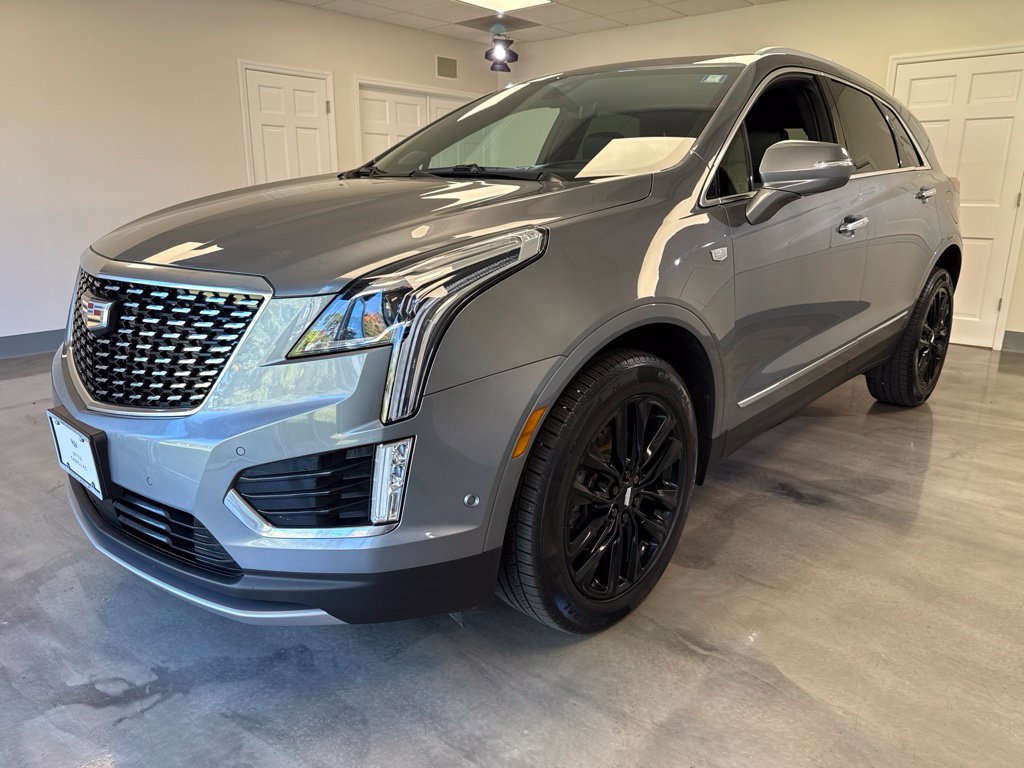 Used 2022 Cadillac XT5 Premium Luxury w/ Platinum Package AWD/4WD image 4