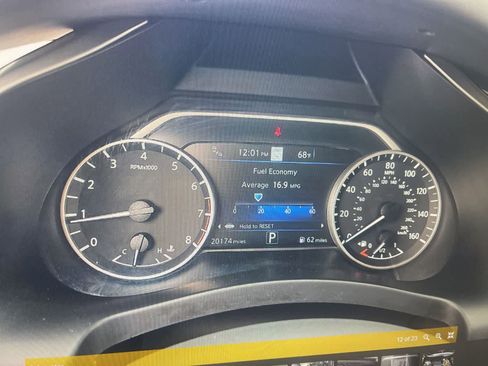 Used 2021 Nissan Murano SL FWD image 12