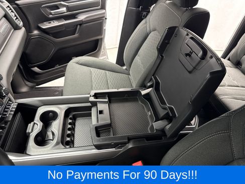 Used 2025 RAM 1500 Big Horn AWD/4WD image 25