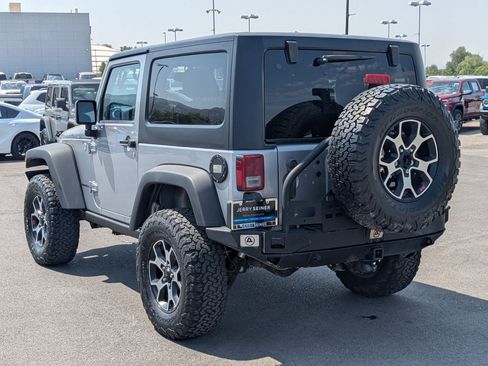 Used 2013 Jeep Wrangler Rubicon w/ PWR Convenience Group AWD/4WD image 4