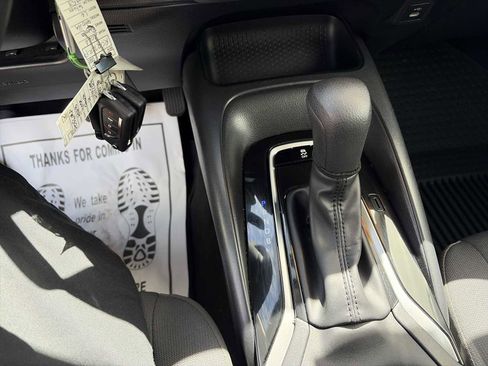 Used 2024 Toyota Corolla LE image 20