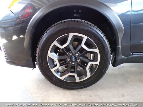 Used 2017 Subaru Crosstrek 2.0i Premium w/ Moonroof Package AWD/4WD image 45