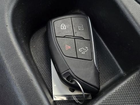 Used 2024 GMC Sierra 2500 Pro AWD/4WD image 32