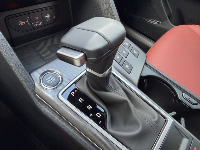 New 2026 Kia Sportage SX FWD image 32