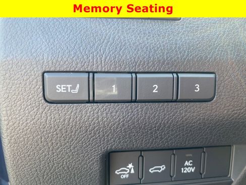 Used 2026 Lexus GX 550 w/ Accessory Package (2T) AWD/4WD image 22