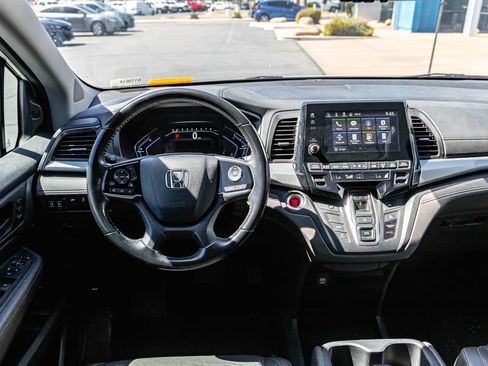 Used 2019 Honda Odyssey EX-L image 11