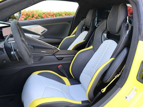 Used 2022 Chevrolet Corvette Stingray Premium Cpe RWD image 14
