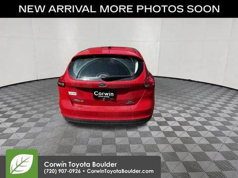 Used 2015 Ford Focus SE FWD image 8