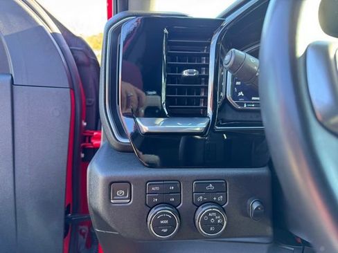 Used 2023 Chevrolet Silverado 1500 RST image 18