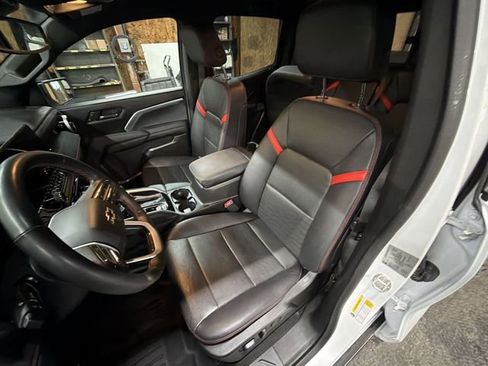 Certified 2023 Chevrolet Colorado Z71 w/ Z71 Convenience Package 2 image 20