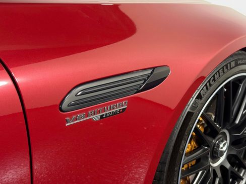 Used 2025 Mercedes-Benz SL 63 AMG 4MATIC image 20