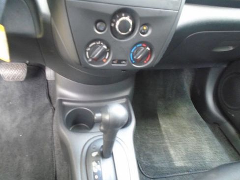 Used 2016 Nissan Versa S Plus FWD image 14