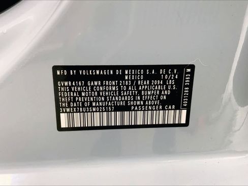 Used 2025 Volkswagen Jetta SE image 19