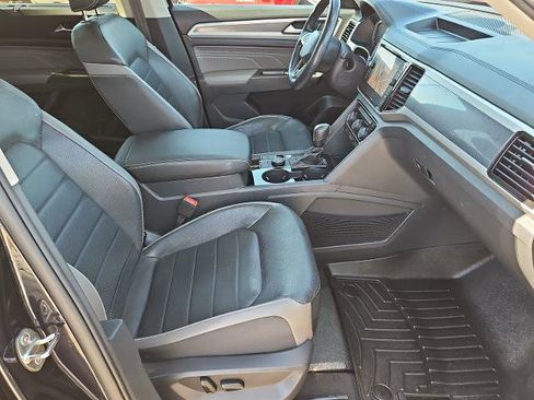 Used 2022 Volkswagen Atlas SEL Premium AWD/4WD image 28