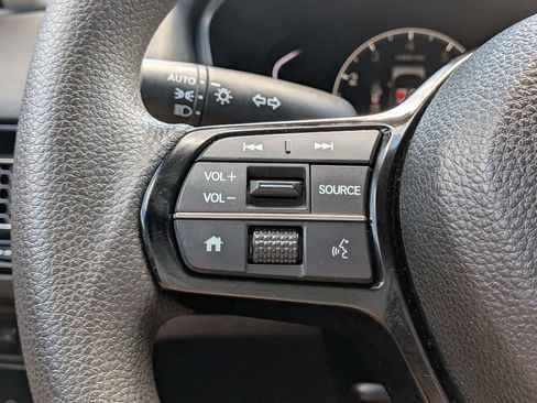 Used 2024 Honda Civic LX image 27
