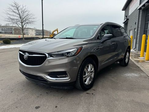 Used 2018 Buick Enclave Essence image 51