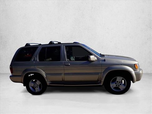 Used 2001 INFINITI QX4 Luxury image 5