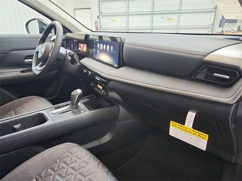 New 2026 Nissan Kicks SV image 33