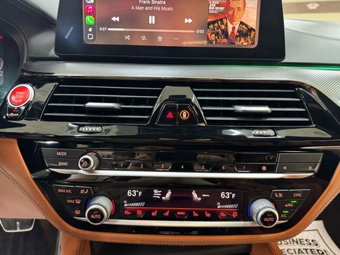 Used 2020 BMW M5 w/ Executive Package image 32