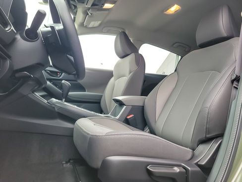Certified 2026 Subaru Crosstrek 2.5i image 7