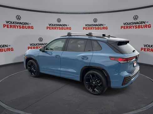 New 2026 Volkswagen Tiguan SE R-Line FWD image 6