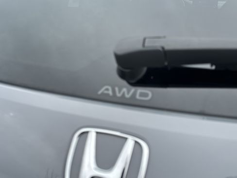 Certified 2024 Honda HR-V Sport image 11