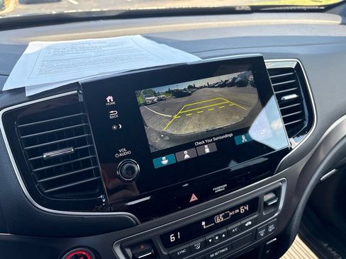 Used 2023 Honda Passport EX-L image 19